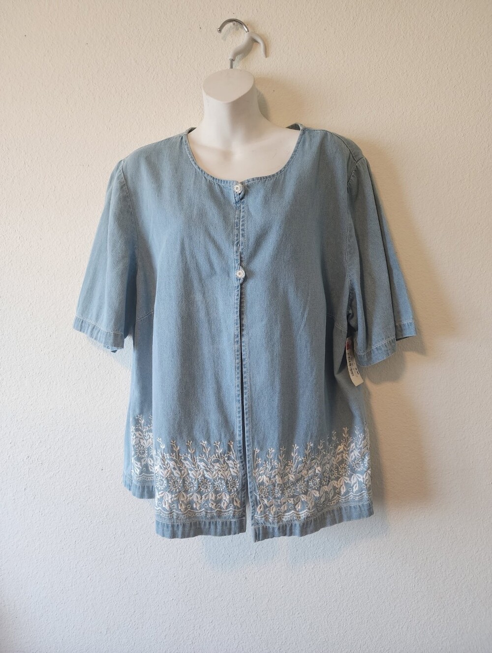 Sarah Elizabeth Womens Chambray Tunic Top Blue Floral Embroidered 16W Plus